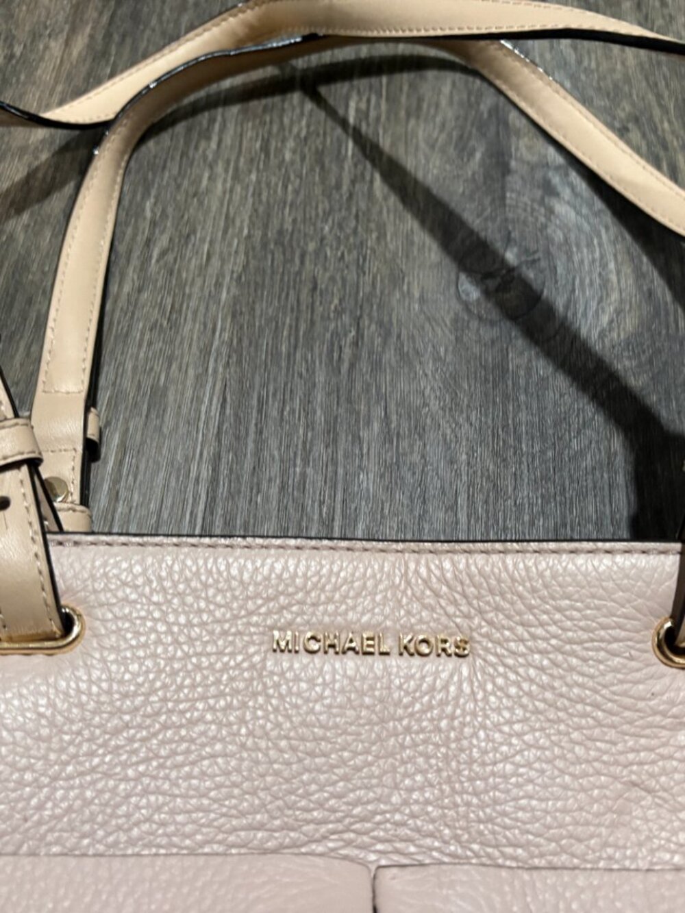 Michael Kors Bedford Pcoket Tote Purse Pebbled leather Soft Pink EUC - Picture 3 of 4